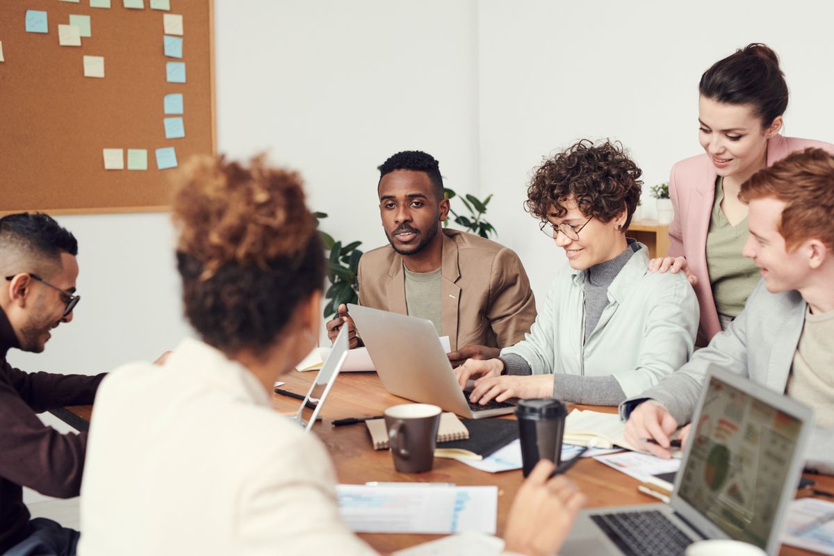 Whiteboard module planning for AI profit courses